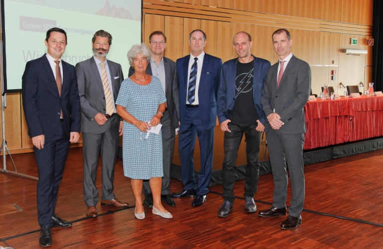 Gruppe Personen Crowe SOT