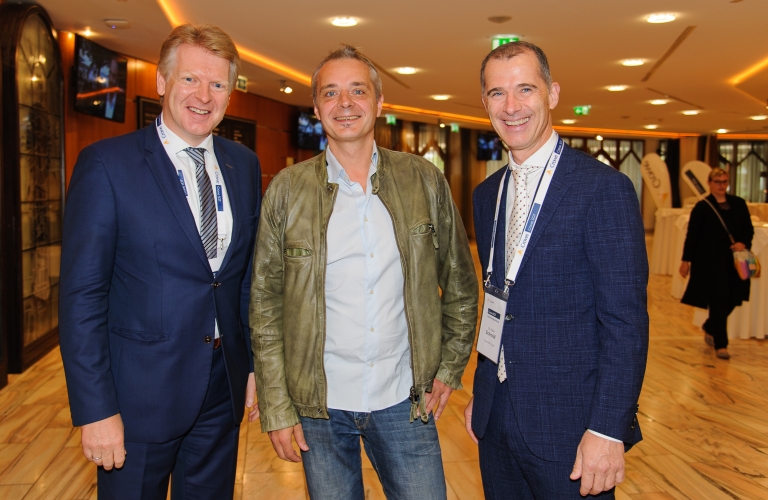 Schmidl Crowe SOT 2